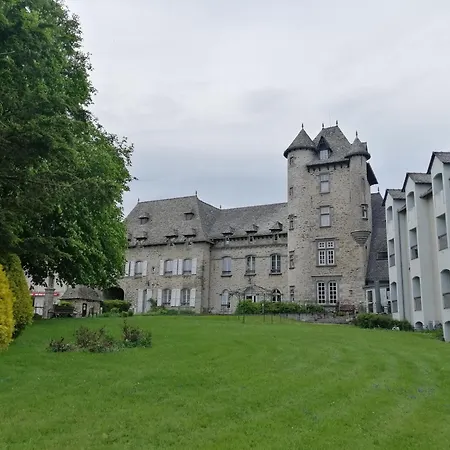 Appartement Appartement Classe 2 Etoiles Dans Le Centre Historique - Montsalvy *