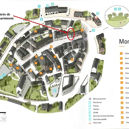 Dans Le Centre Historique - Montsalvy